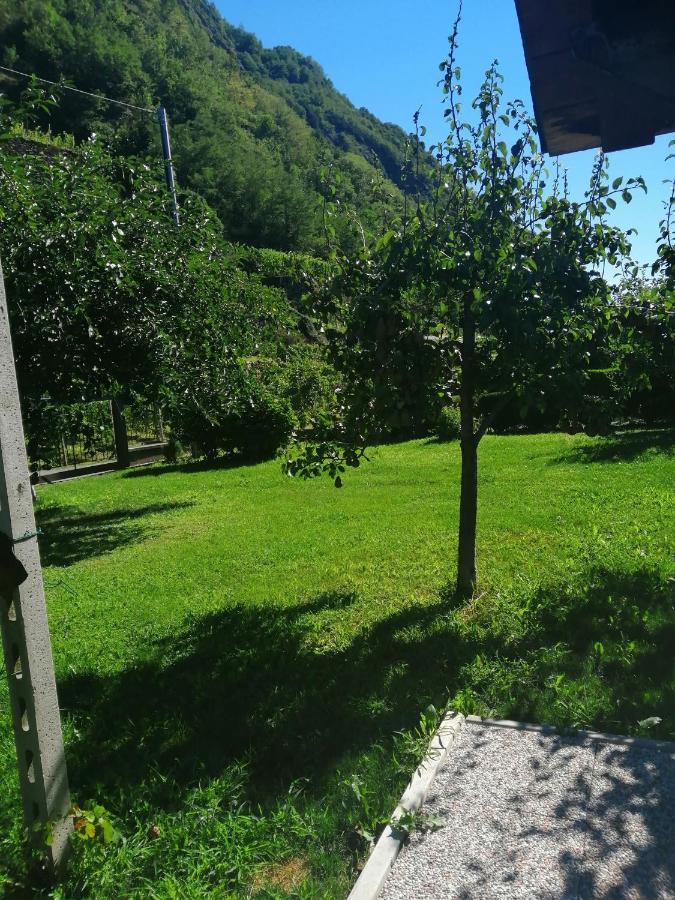 Casa Vacanze La Ca Del Cunfec Sondrio Exterior foto