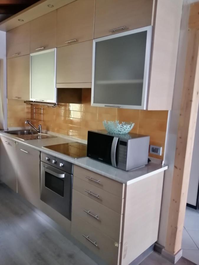 Casa Vacanze La Ca Del Cunfec Sondrio Exterior foto