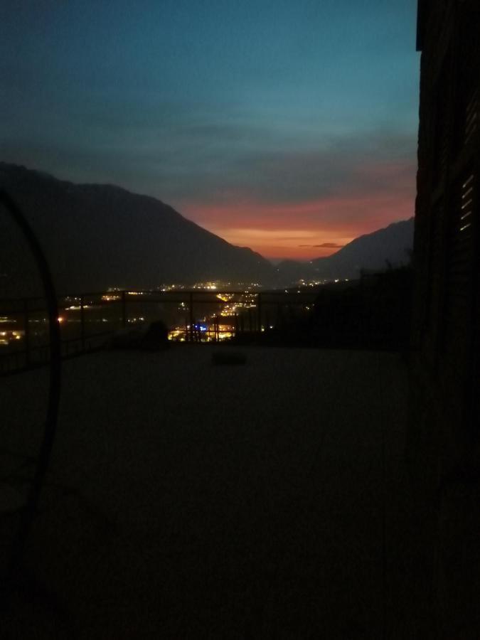 Casa Vacanze La Ca Del Cunfec Sondrio Exterior foto