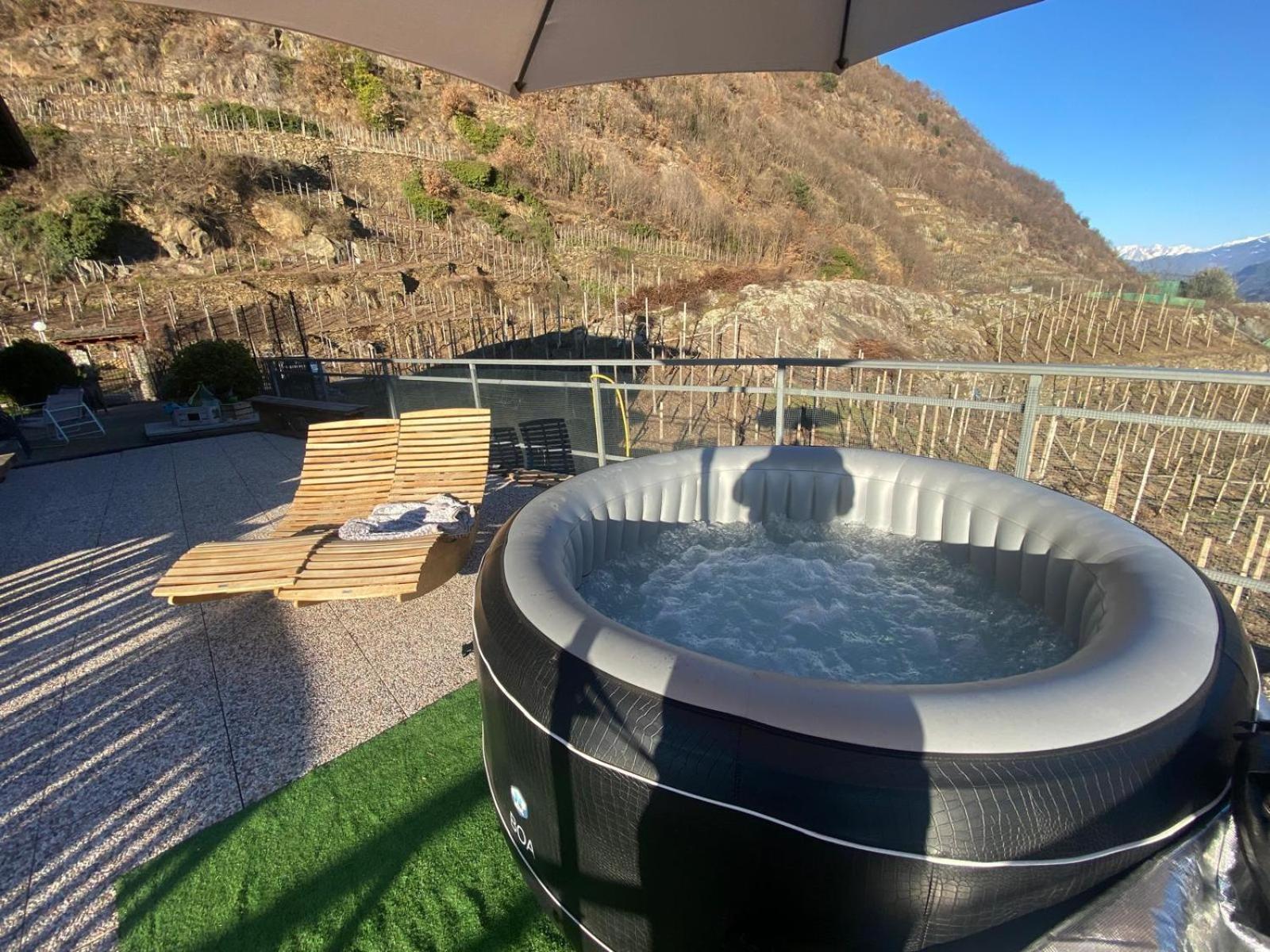 Casa Vacanze La Ca Del Cunfec Sondrio Exterior foto